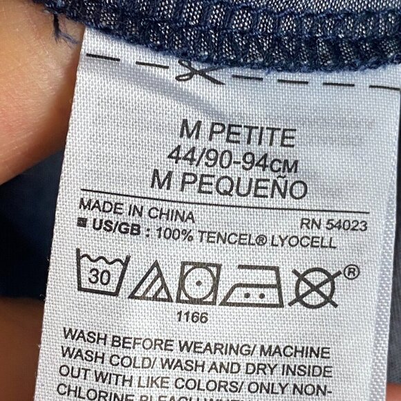 Banana Republic Blue Chambray Cold Shoulder Top Size M Petite Short Sleeve - Picture 5 of 10